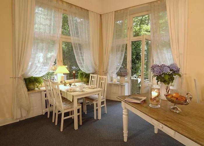 Otel Mare 3*